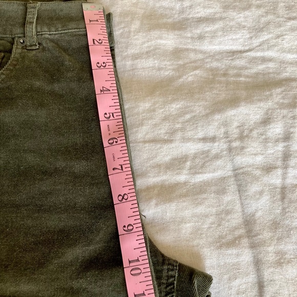 Express (Flying Monkey) High Rise Stretch Corduroy Jeans Size 10, Military Green - Picture 4 of 8